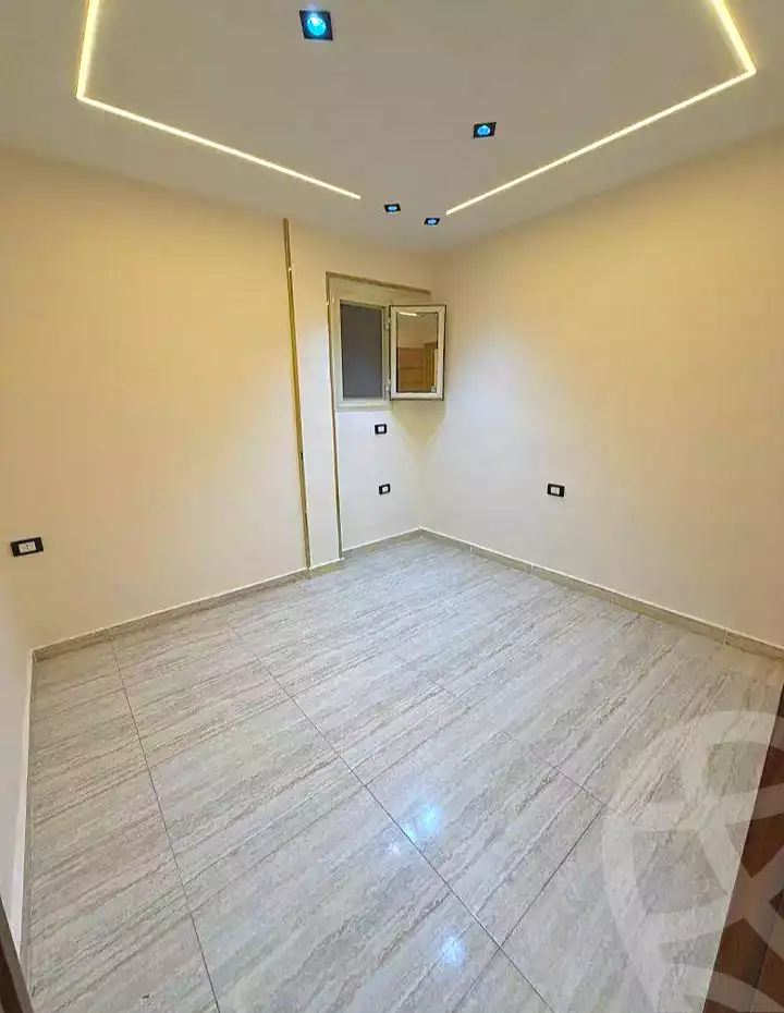 https://aqarmap.com.eg/ar/listing/7129395-for-sale-alexandria-al-agamy-lbytsh-bianchiii