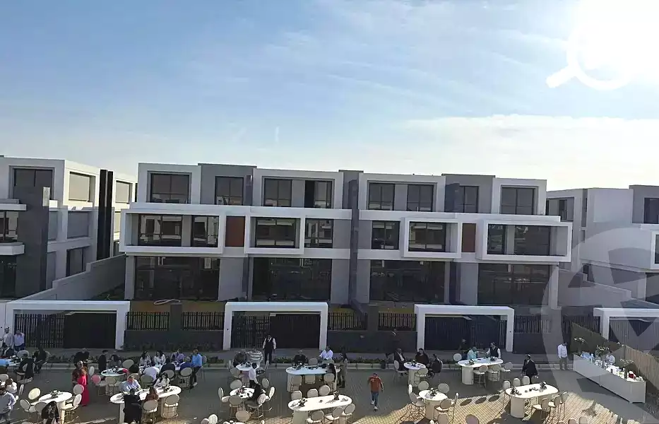 https://aqarmap.com.eg/ar/listing/7129902-for-sale-cairo-new-cairo-compounds-el-patio-town-compound-la-vista