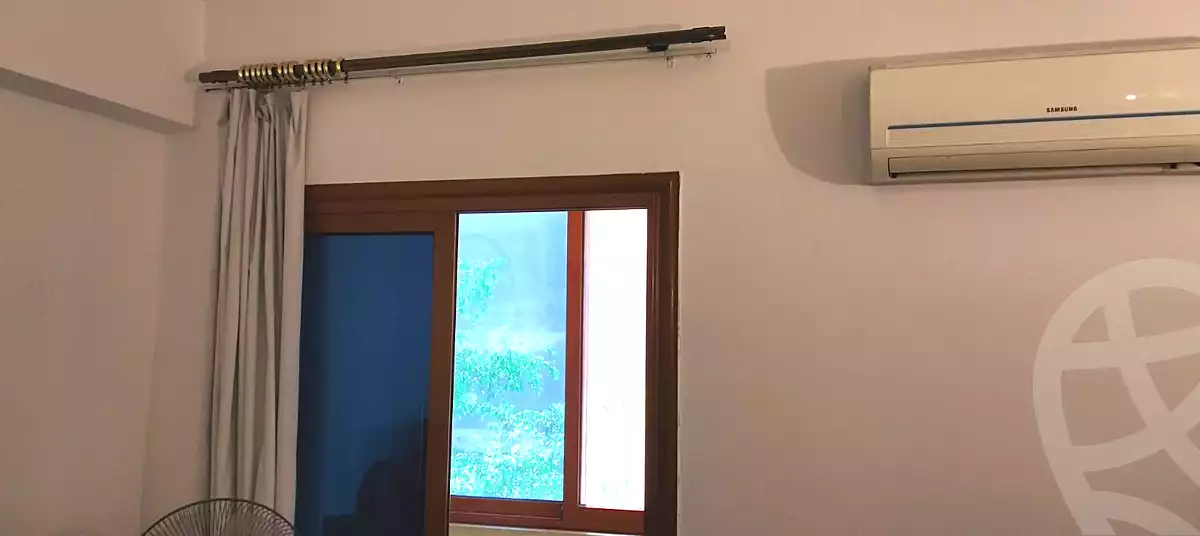 https://aqarmap.com.eg/en/listing/7129947-for-sale-cairo-new-cairo-first-settlement-mhwr-mstfy-kml
