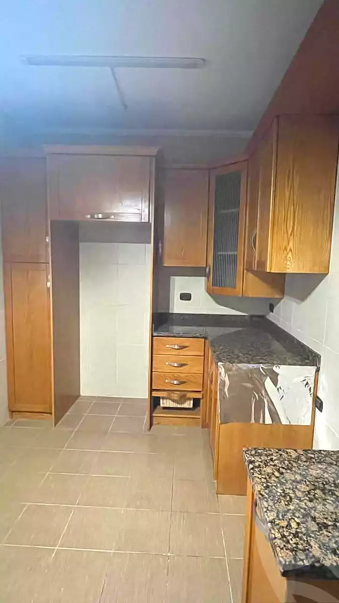 https://aqarmap.com.eg/ar/listing/7129981-for-sale-cairo-new-cairo-ganob-el-akadamiya-south-academy-a-el-shaheed-atef-el-sadat-st