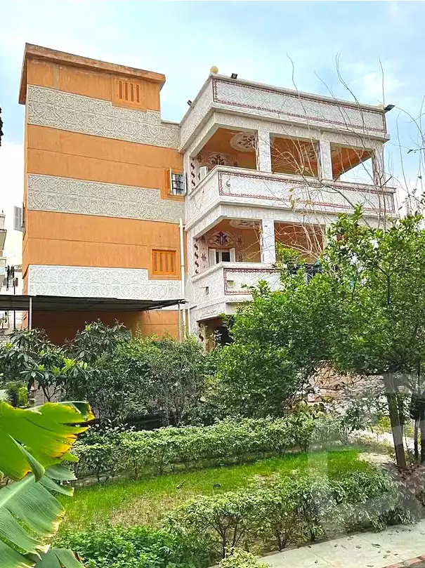 https://aqarmap.com.eg/en/listing/7129989-for-sale-alexandria-al-agamy-lbytsh-el-hanafeya-st