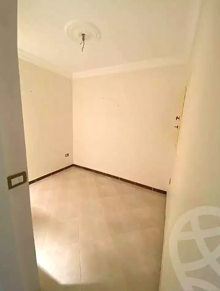 https://aqarmap.com.eg/en/listing/7129985-for-sale-alexandria-sydy-bshr-sydy-bshr-qbly-cairo-st