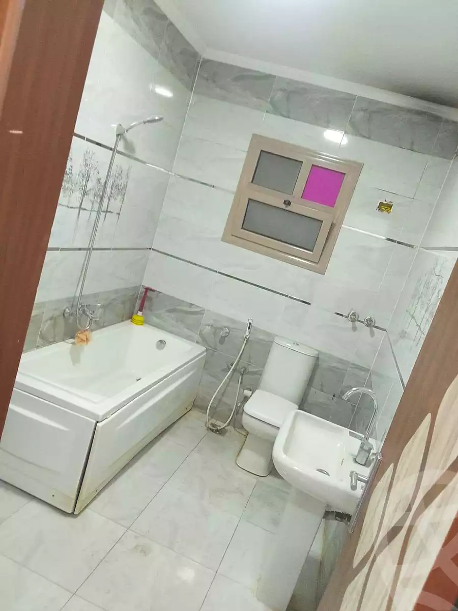 https://aqarmap.com.eg/ar/listing/7130194-for-rent-cairo-helwan-mohamed-sayed-ahmed-st