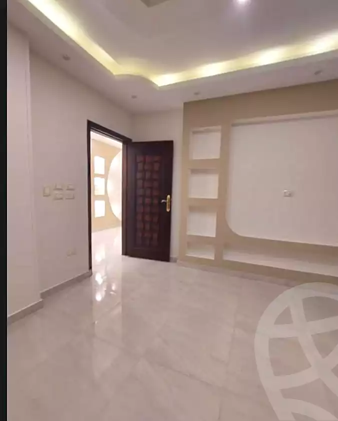 https://aqarmap.com.eg/ar/listing/7130366-for-sale-cairo-helwan-helwan-el-sharkeya-saleh-sobhy-st