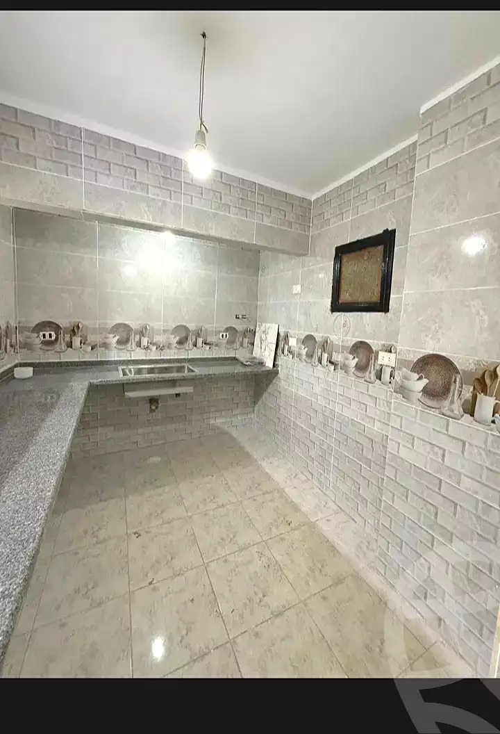 https://aqarmap.com.eg/ar/listing/7130506-for-sale-alexandria-miami-shr-jml-bd-lnsr
