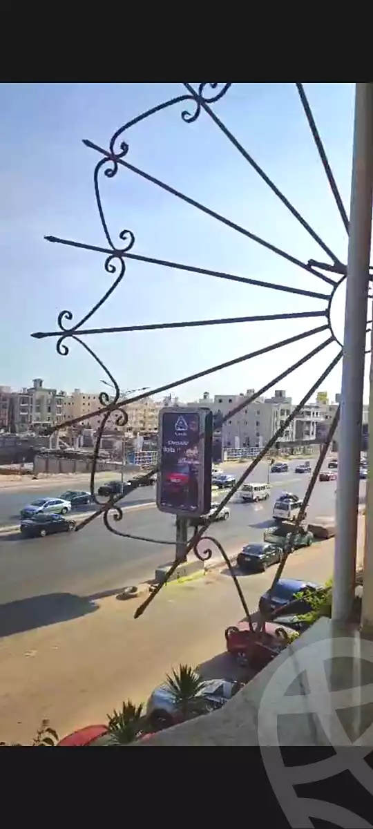 https://aqarmap.com.eg/ar/listing/7130696-for-sale-cairo-new-cairo-el-narges-el-narges-omarat-abdallah-el-nadim-st