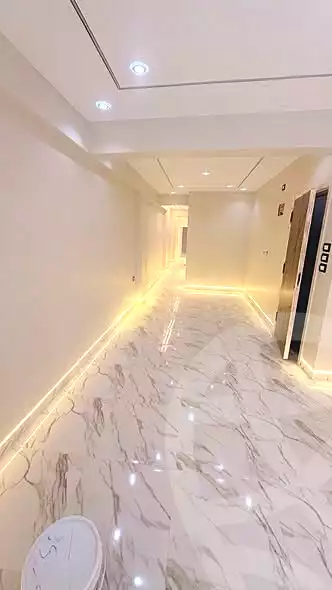 https://aqarmap.com.eg/ar/listing/7130855-for-sale-alexandria-al-agamy-bw-ywsf