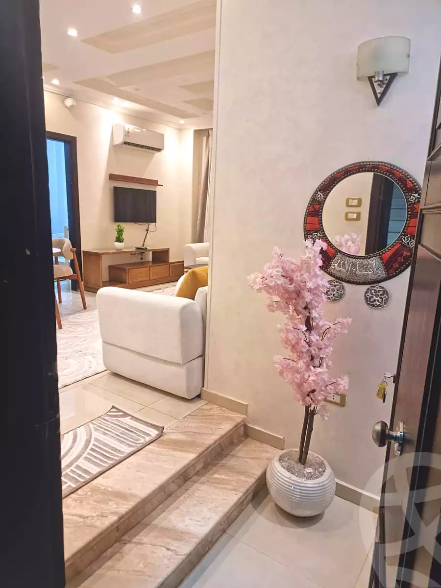 https://aqarmap.com.eg/ar/listing/7131088-for-rent-cairo-6th-of-october-el-ahyaa-neighborhood-1st