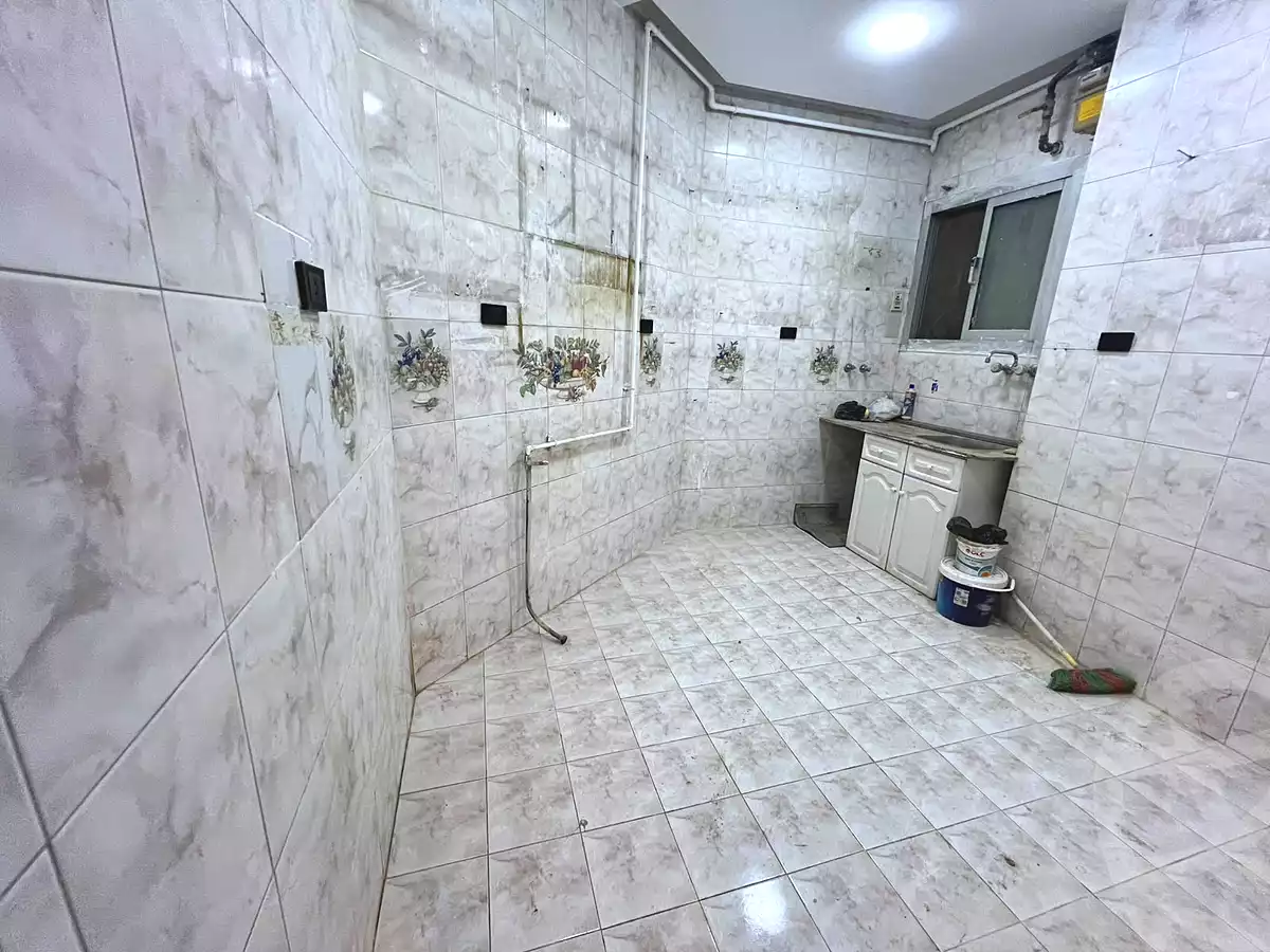 https://aqarmap.com.eg/ar/listing/7131199-for-sale-cairo-el-mohandesen-shareaa-ahmed-orabi