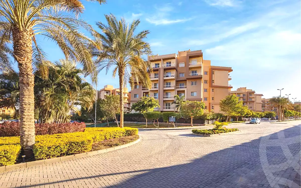 https://aqarmap.com.eg/ar/listing/7131376-for-sale-cairo-6th-of-october-hadaeq-october-compounds-ashgar-city