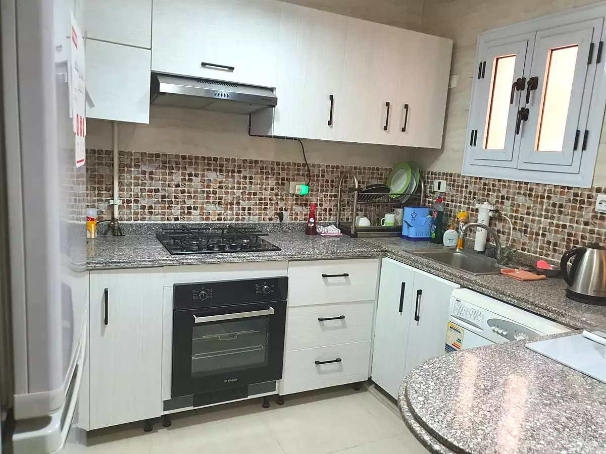 https://aqarmap.com.eg/ar/listing/7131399-for-rent-cairo-el-sheikh-zayed-city-compounds-rawdet-zayed