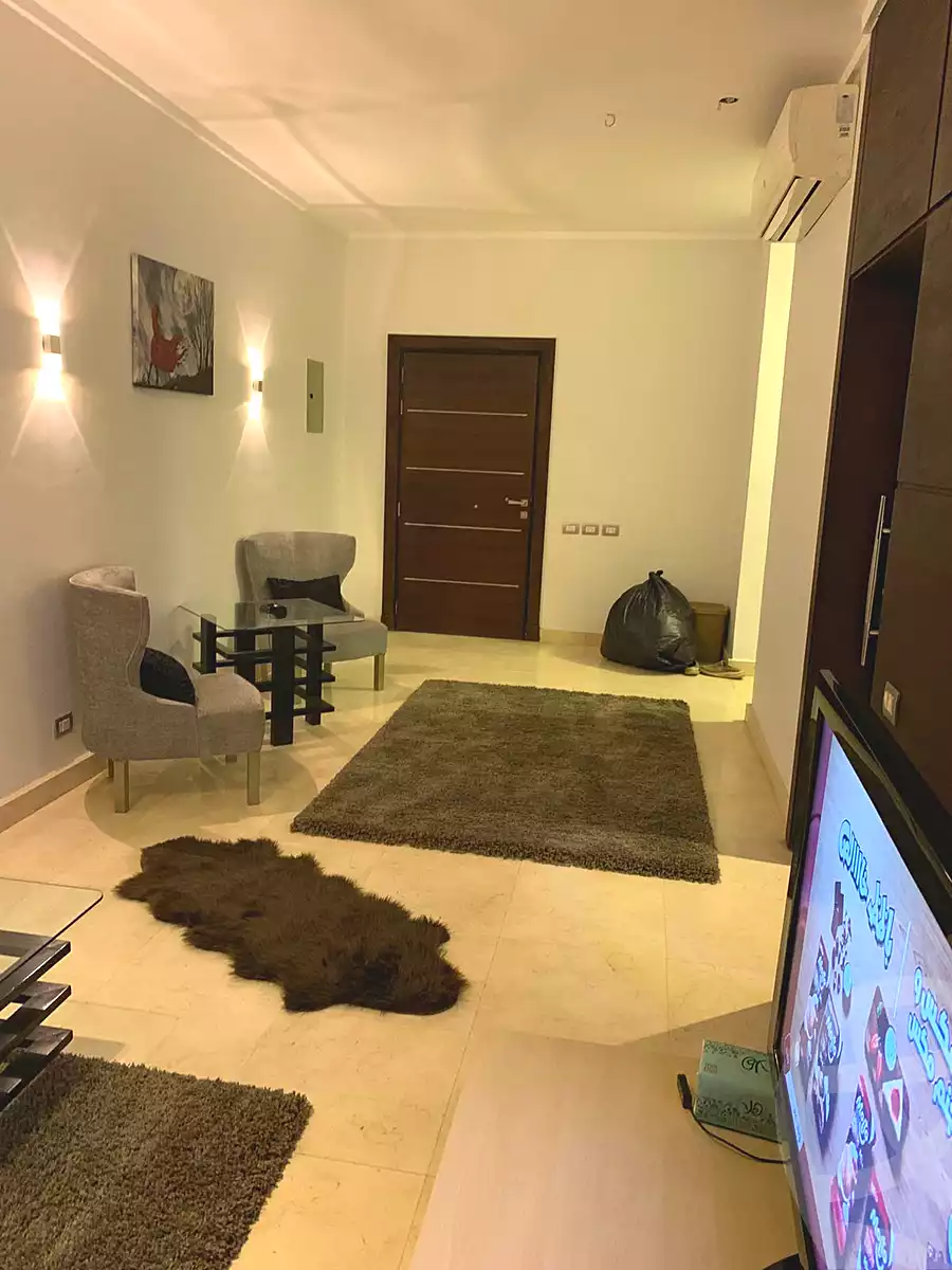 https://aqarmap.com.eg/ar/listing/7131452-for-rent-cairo-new-cairo-compounds-kmbwnd-dh-fyldj-blm-hylz