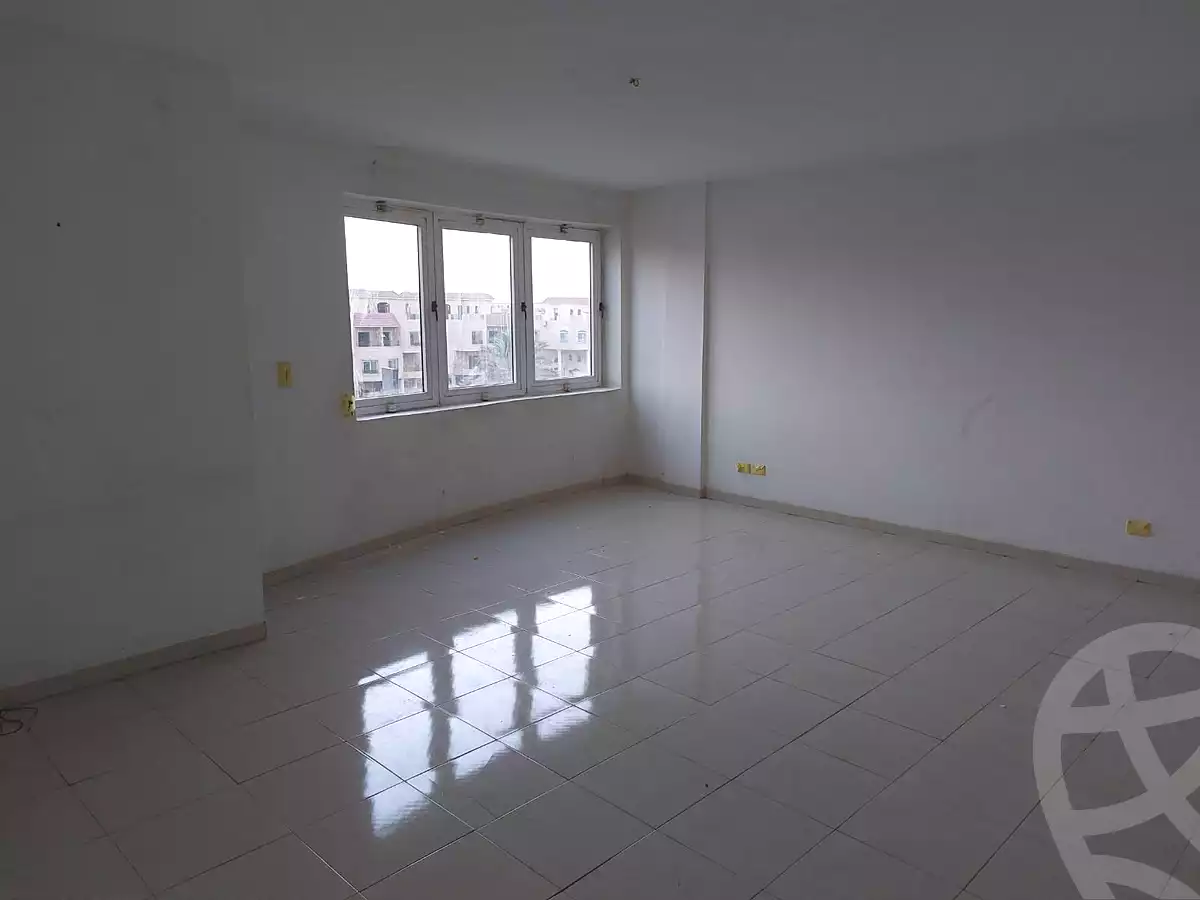https://aqarmap.com.eg/en/listing/7131473-for-sale-cairo-new-cairo-lrhb-city-phase-2-saad-ibn-abi-wakkas-st