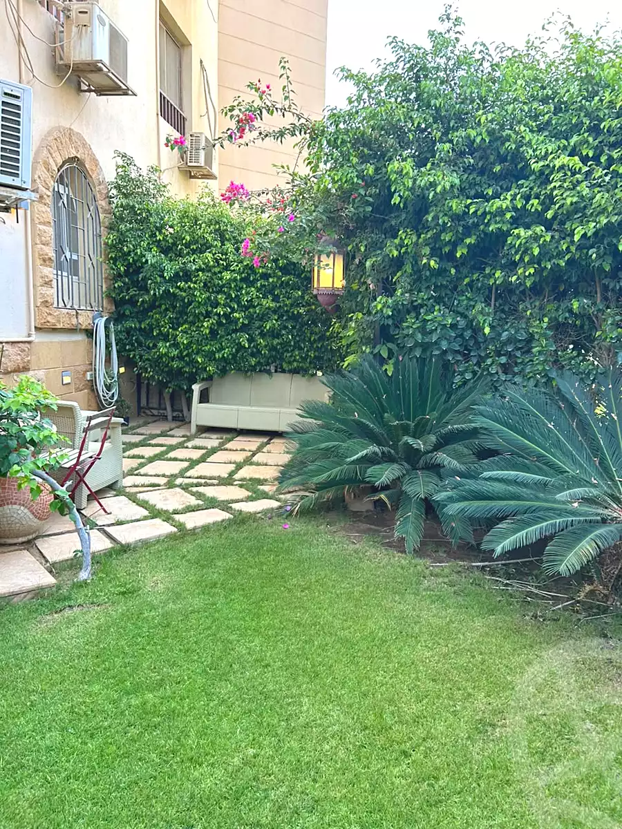 https://aqarmap.com.eg/en/listing/7131664-for-sale-cairo-new-cairo-lrhb-city-phase-4-mostafa-kamel-st