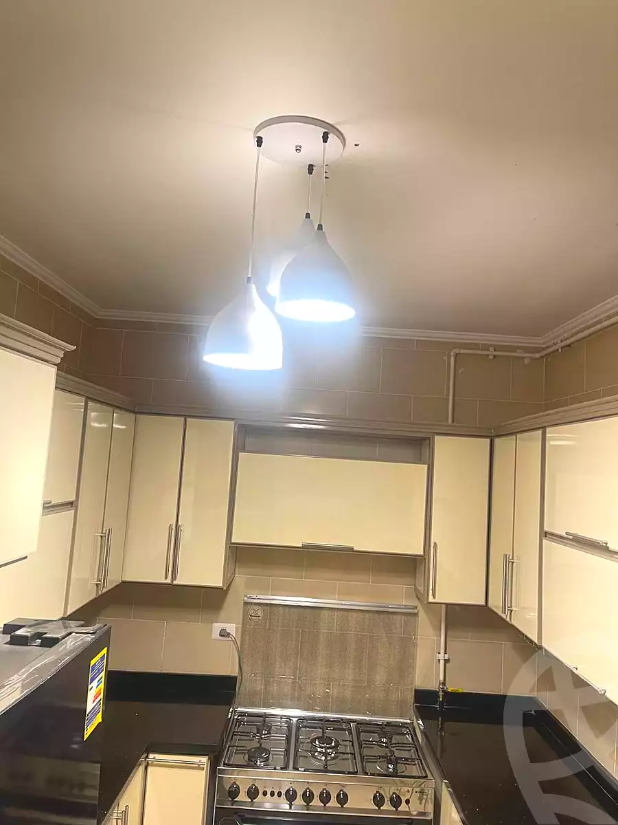 https://aqarmap.com.eg/ar/listing/7131723-for-rent-cairo-el-sheikh-zayed-city-compounds-dh-drys