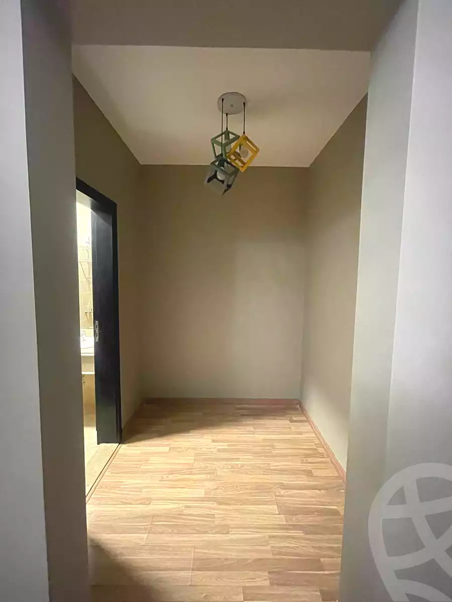 https://aqarmap.com.eg/ar/listing/7131723-for-rent-cairo-el-sheikh-zayed-city-compounds-dh-drys