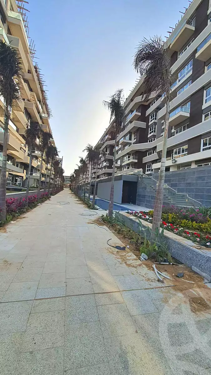 https://aqarmap.com.eg/ar/listing/7131815-for-sale-cairo-new-administrative-capital-r7-scenario