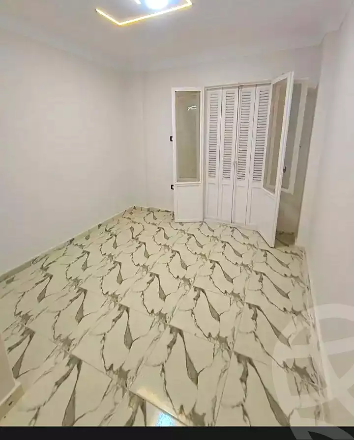 https://aqarmap.com.eg/ar/listing/7131878-for-sale-alexandria-lsywf-el-falki-street-16-el-eslah
