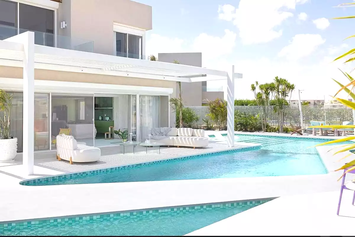 6 BR Villa in Hacienda Bay, photo 4 of 25
