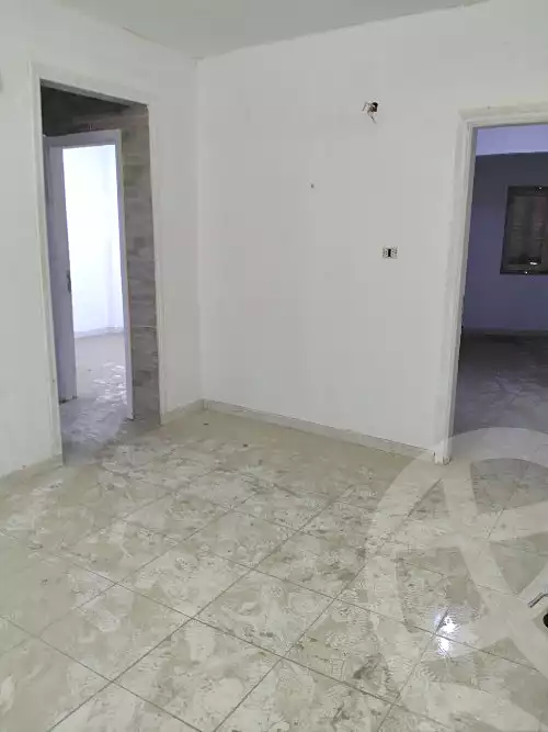 https://aqarmap.com.eg/ar/listing/7131776-for-rent-cairo-ain-shams-yn-shms-lgrby-shr-lmtrwy