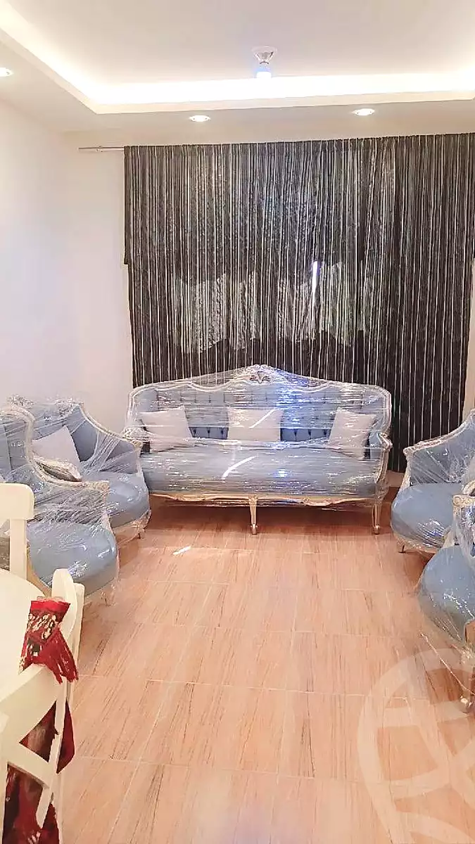 https://aqarmap.com.eg/ar/listing/7132593-for-rent-cairo-helwan-el-shareaa-el-sharby-st