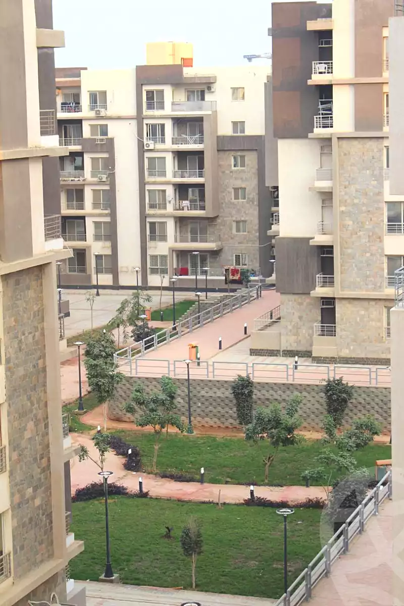 https://aqarmap.com.eg/ar/listing/7133013-for-sale-cairo-new-cairo-compounds-dar-misr-el-koronfel