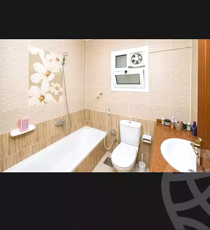 https://aqarmap.com.eg/ar/listing/7133493-for-sale-alexandria-moharram-bey