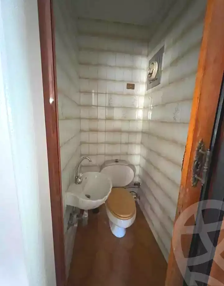 https://aqarmap.com.eg/ar/listing/7133529-for-sale-alexandria-fyktwry-shr-jml-bd-lnsr