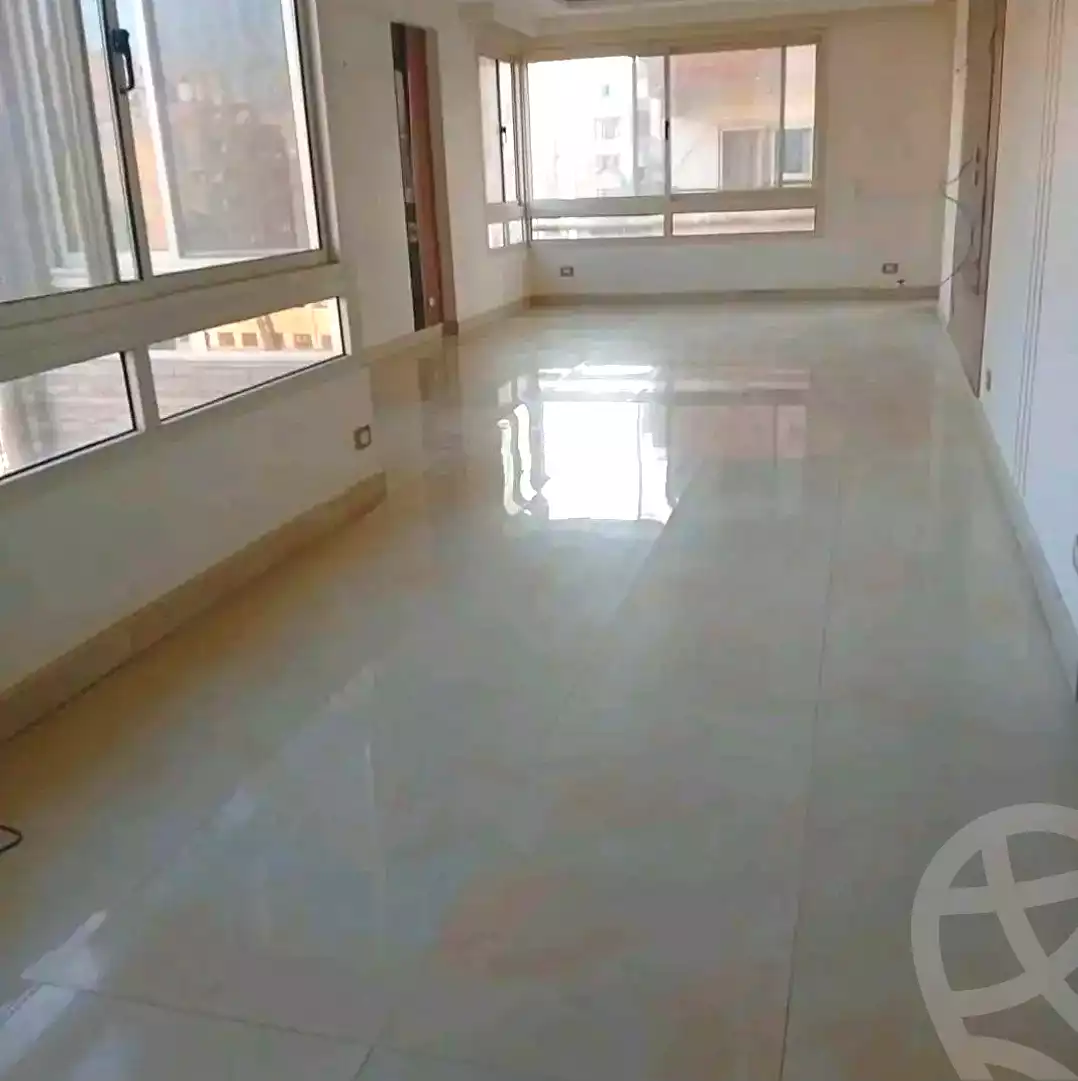 https://aqarmap.com.eg/ar/listing/7133714-for-sale-cairo-el-haram-shareaa-khatem-el-morsalen