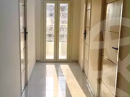 https://aqarmap.com.eg/ar/listing/7133953-for-rent-cairo-al-zamalek-shr-l-dl-bw-bkr