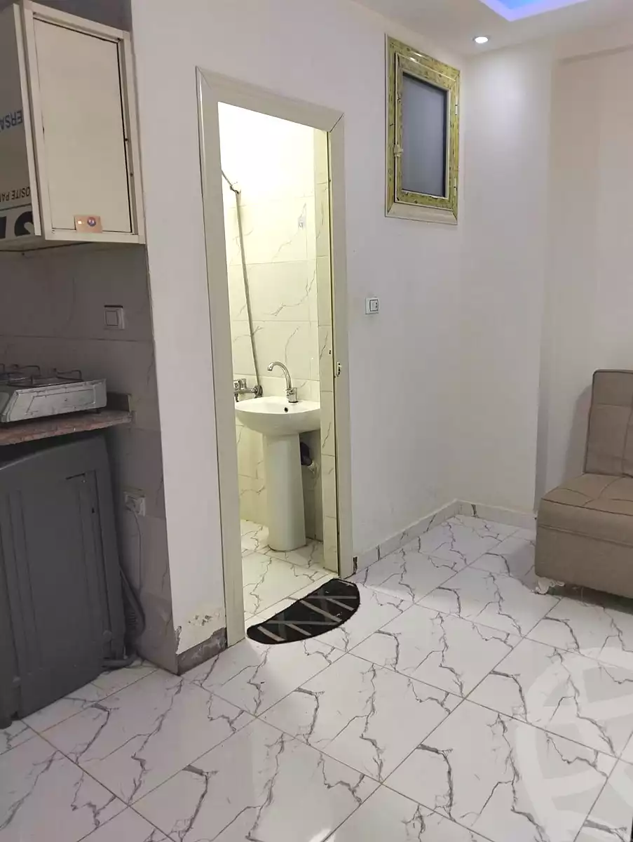 https://aqarmap.com.eg/en/listing/7134390-for-rent-cairo-6th-of-october-el-ahyaa-neighborhood-1st-eighth-neighborhood