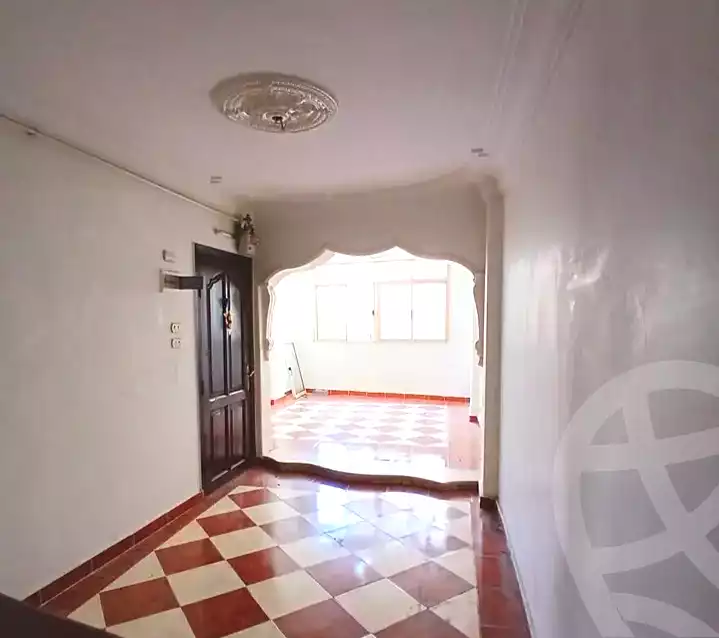 https://aqarmap.com.eg/ar/listing/7134493-for-sale-alexandria-lsywf-el-falki