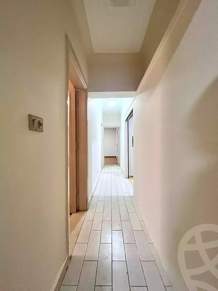 https://aqarmap.com.eg/en/listing/7134556-for-sale-cairo-nasr-city-hay-el-sefarat-mecca-st