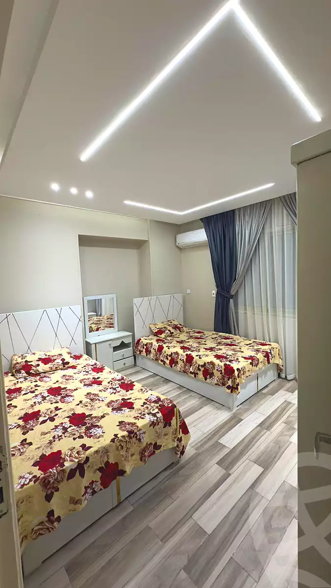 https://aqarmap.com.eg/en/listing/7134611-for-sale-cairo-el-sheikh-zayed-city-compounds-jn-2