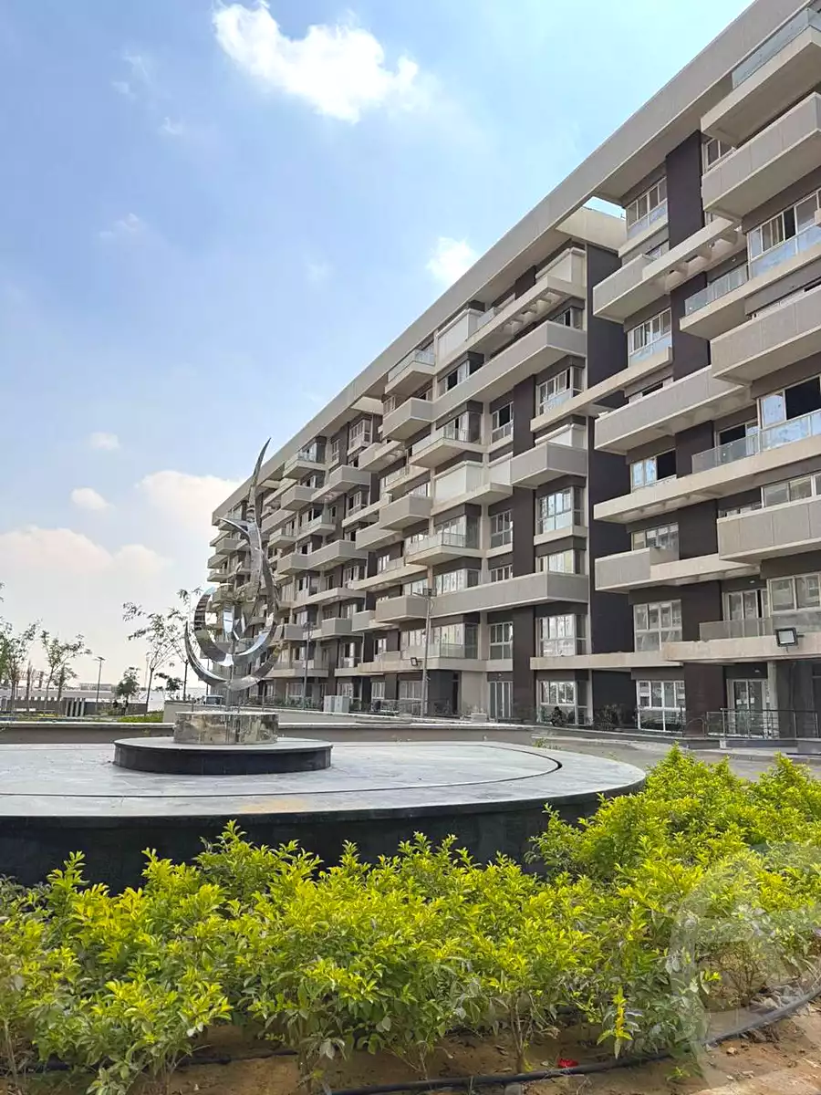 https://aqarmap.com.eg/en/listing/7134618-for-sale-cairo-new-administrative-capital-r7-scenario