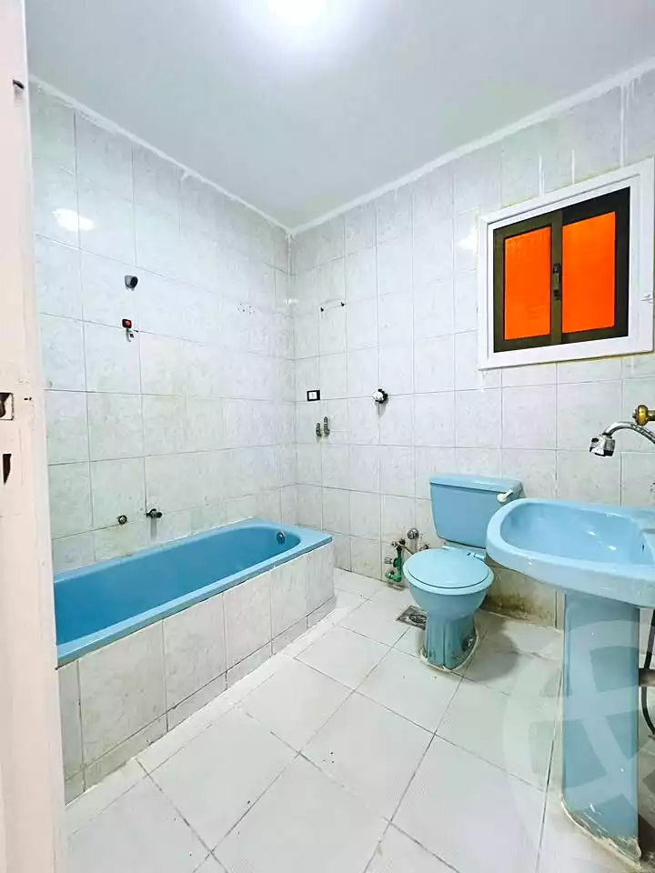 https://aqarmap.com.eg/en/listing/7134756-for-sale-alexandria-al-agamy-shataa-el-nakheel