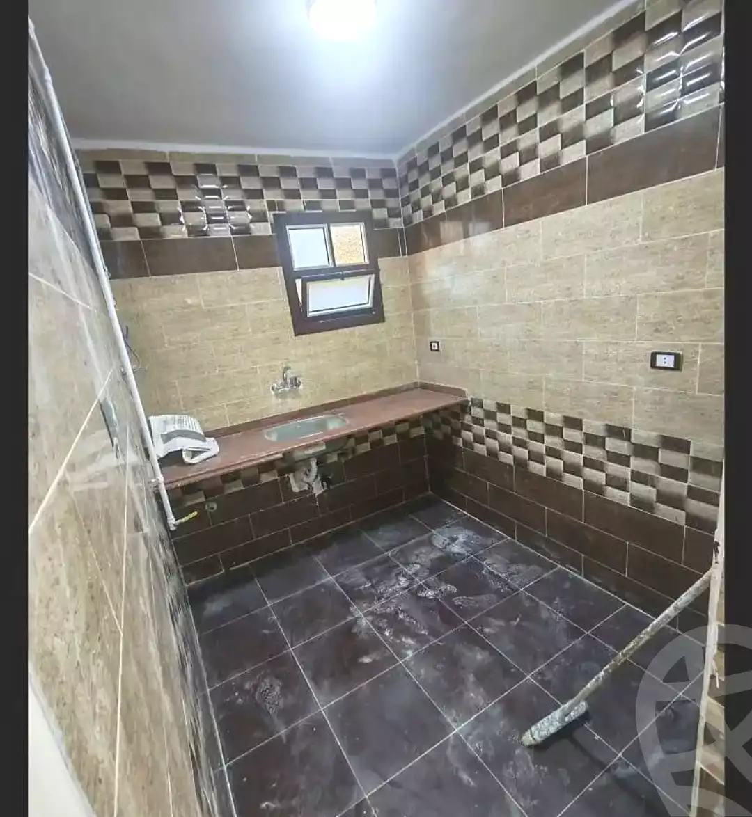 https://aqarmap.com.eg/en/listing/7134759-for-sale-alexandria-al-agamy-el-hanouvel