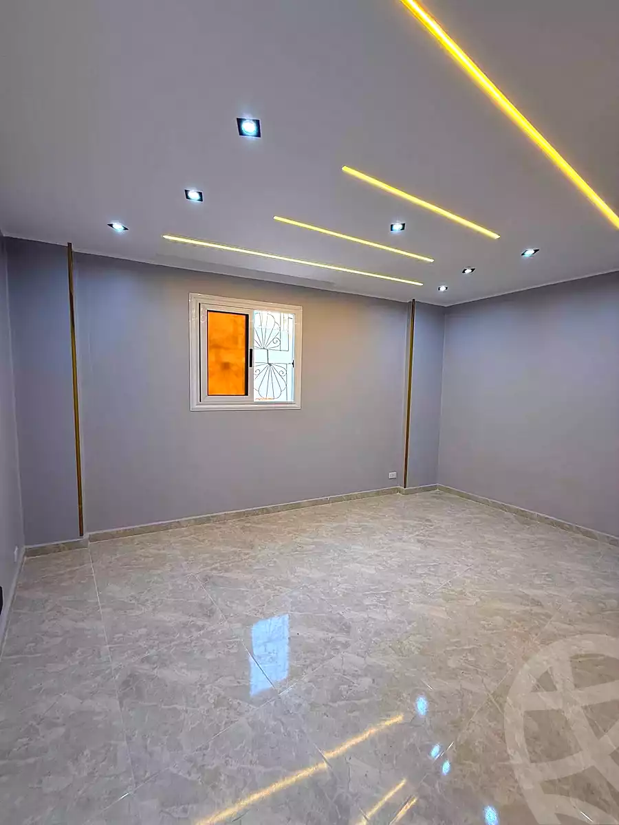 https://aqarmap.com.eg/ar/listing/7134988-for-sale-alexandria-el-asafra-shr-45