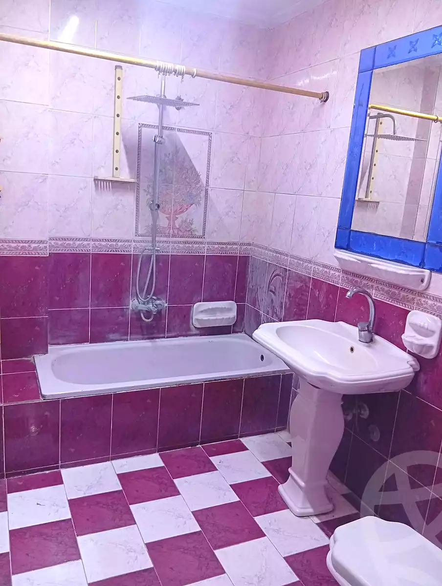 https://aqarmap.com.eg/ar/listing/7135181-for-sale-cairo-el-haram-shareaa-khatem-el-morsalen