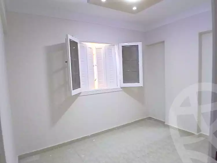 https://aqarmap.com.eg/en/listing/7128464-for-sale-alexandria-lsywf-el-falki