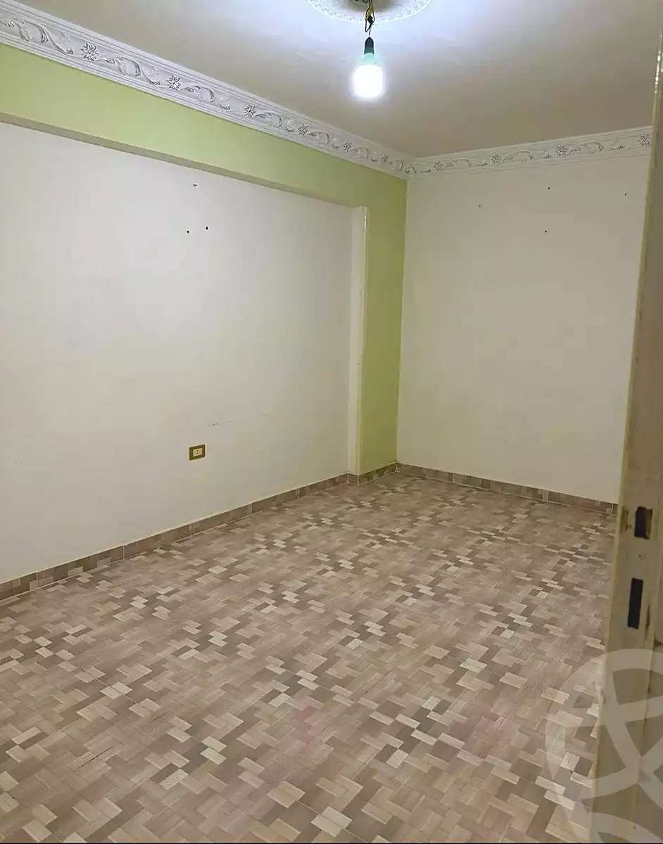 https://aqarmap.com.eg/ar/listing/7135397-for-sale-alexandria-al-agamy-el-hanouvel-al-asdakaa-st