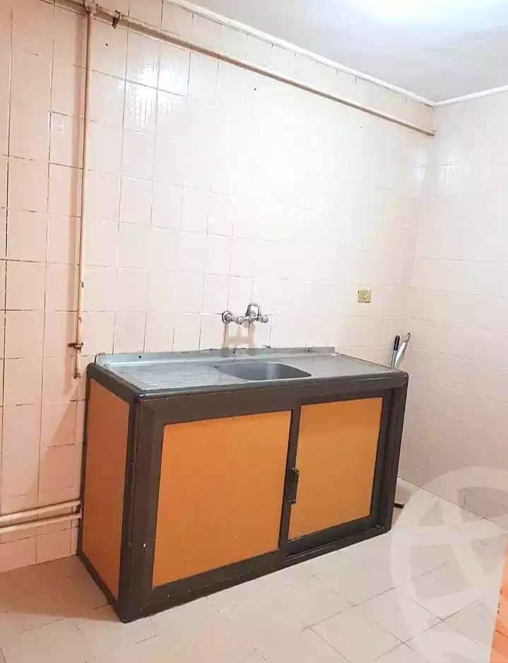 https://aqarmap.com.eg/ar/listing/7135787-for-sale-alexandria-lauran-mohammed-al-eqbal-st