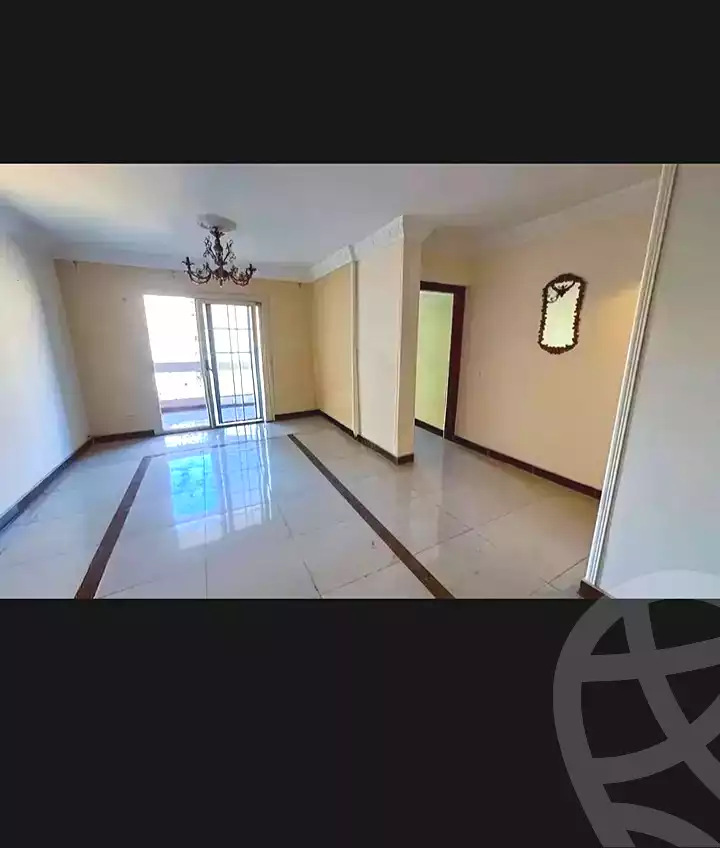 https://aqarmap.com.eg/en/listing/7135823-for-sale-alexandria-ganaklis-shr-bw-qyr-tryq-lhry