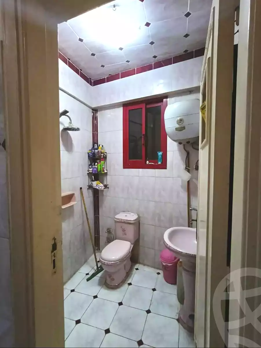 https://aqarmap.com.eg/en/listing/7136011-for-sale-alexandria-al-agamy-lbytsh-shahr-al-assal-st