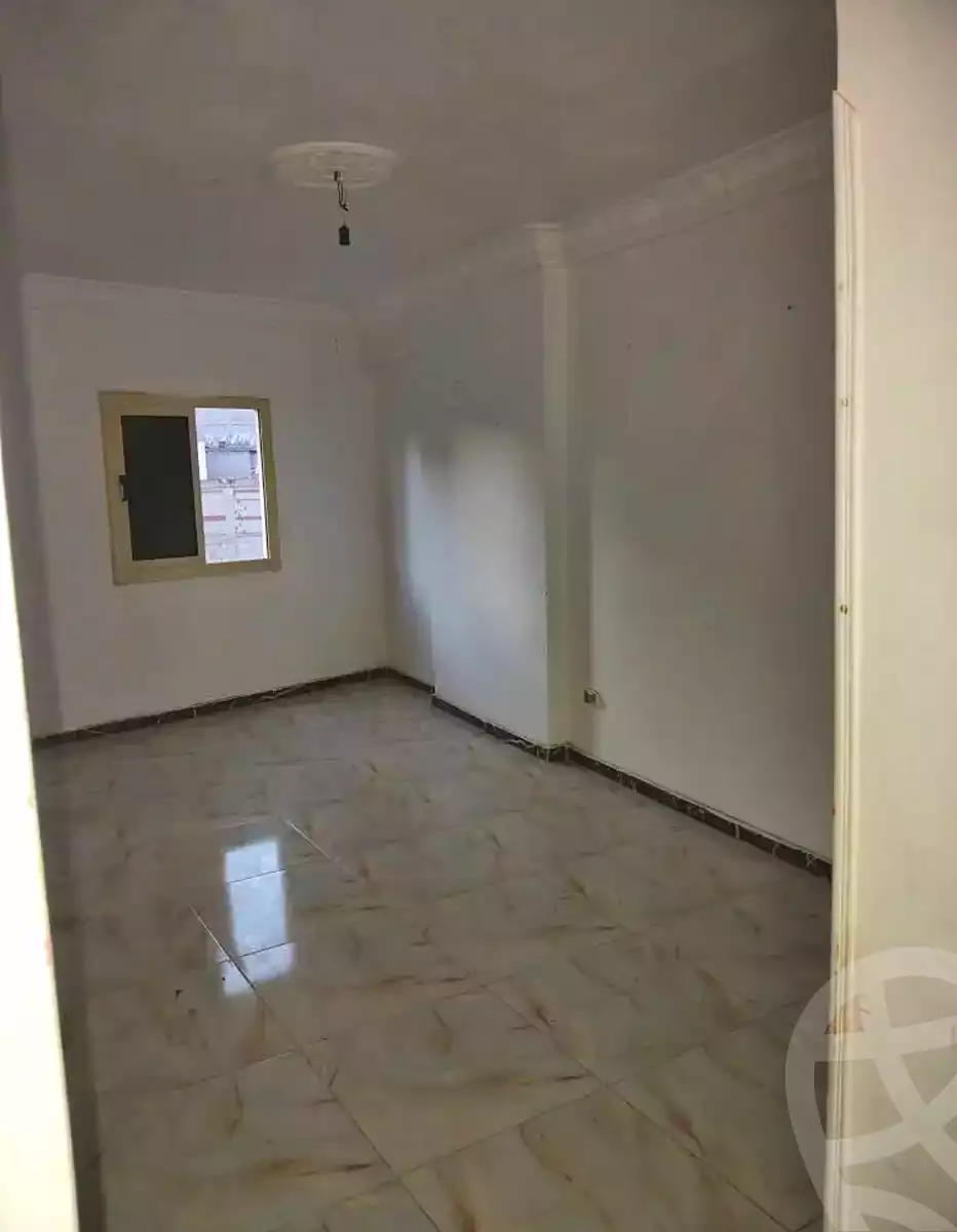 https://aqarmap.com.eg/en/listing/7136733-for-rent-alexandria-bakoos