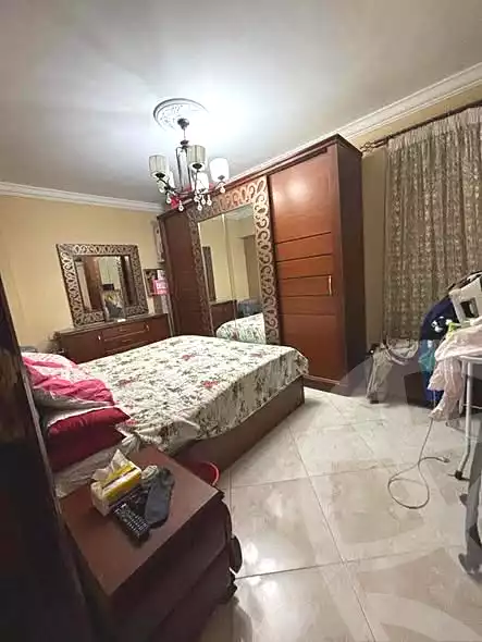 https://aqarmap.com.eg/en/listing/7136941-for-sale-cairo-helwan-mahmoud-zaki-st