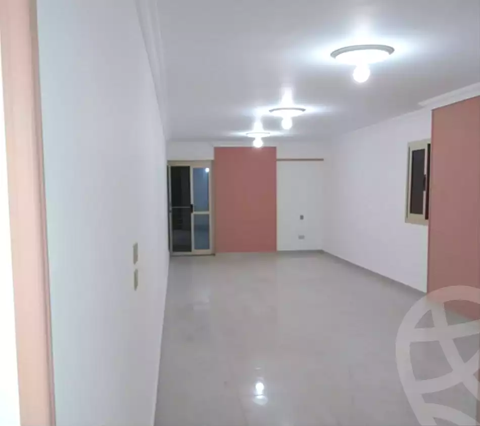 https://aqarmap.com.eg/ar/listing/7137154-for-sale-alexandria-el-asafra-l-sfr-bhry