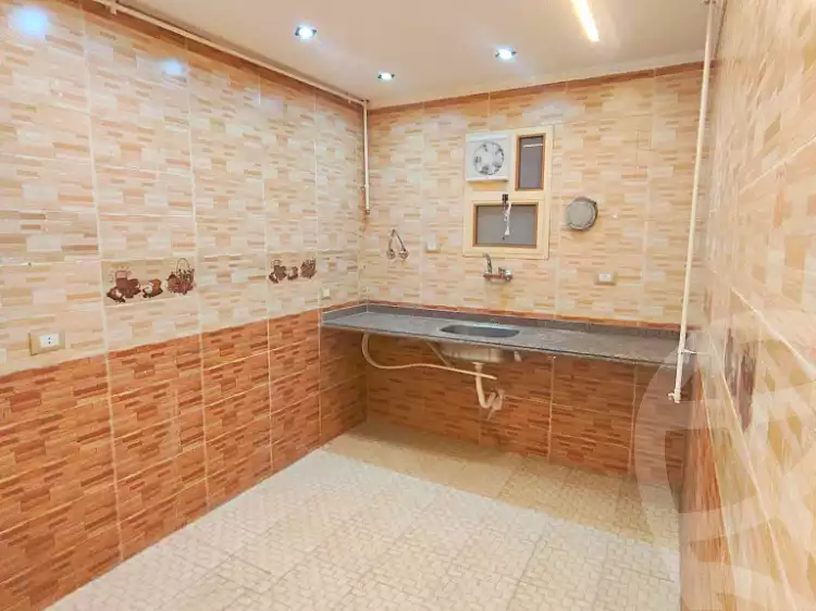 https://aqarmap.com.eg/en/listing/7131890-for-sale-alexandria-el-mandara-shr-jml-bd-lnsr