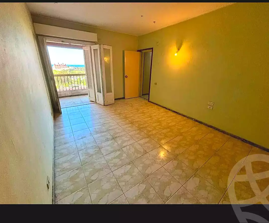 https://aqarmap.com.eg/ar/listing/7137384-for-sale-alexandria-el-montazah-el-geesh