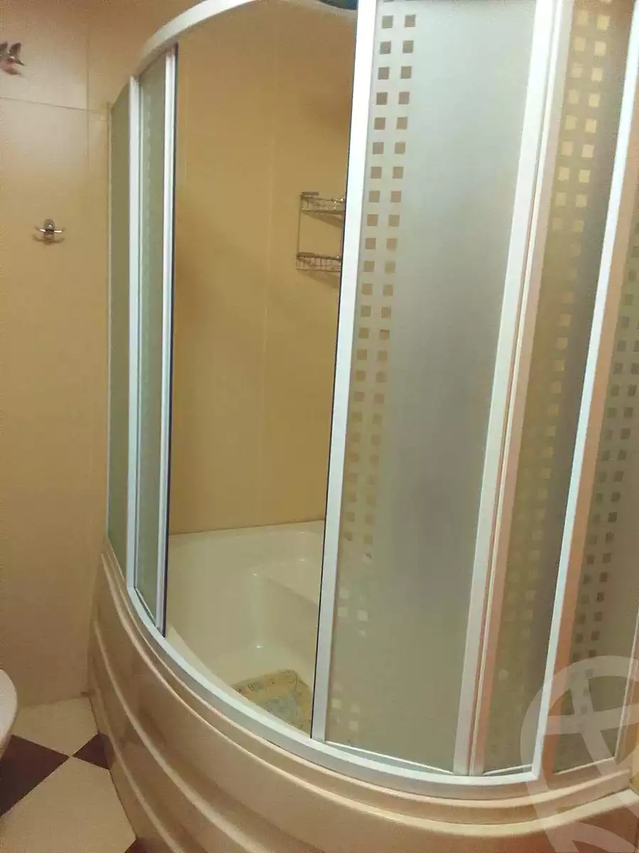 https://aqarmap.com.eg/en/listing/7137426-for-sale-cairo-helwan-helwan-el-sharkeya-ryad-pasha-st